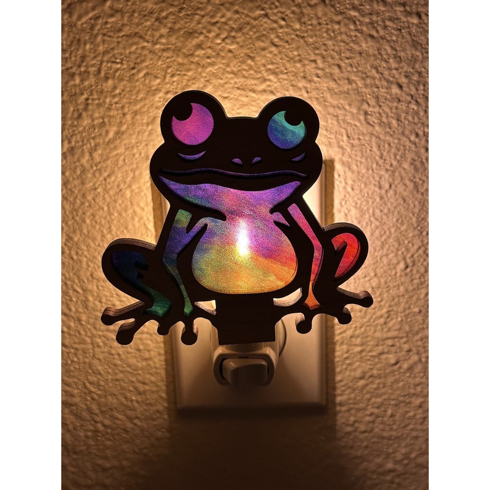 Rainbow Iridescent Frog Wood Plug In Night Light Handmade Whimsical Decor 4x4‎ - Picture 6 of 9